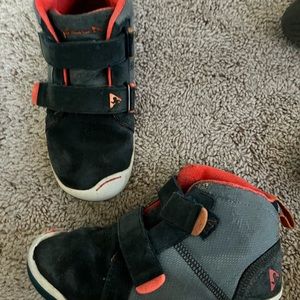 kids plae hightops